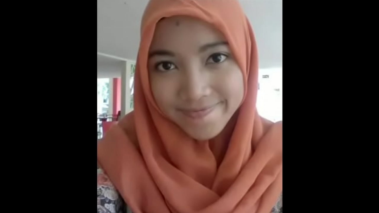 Ngintip Mandi Jilboobs