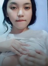 Toket Putih Kak Laras Tiktokers