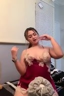 Seleb Tiktok Berakhir Pamer Tubuh